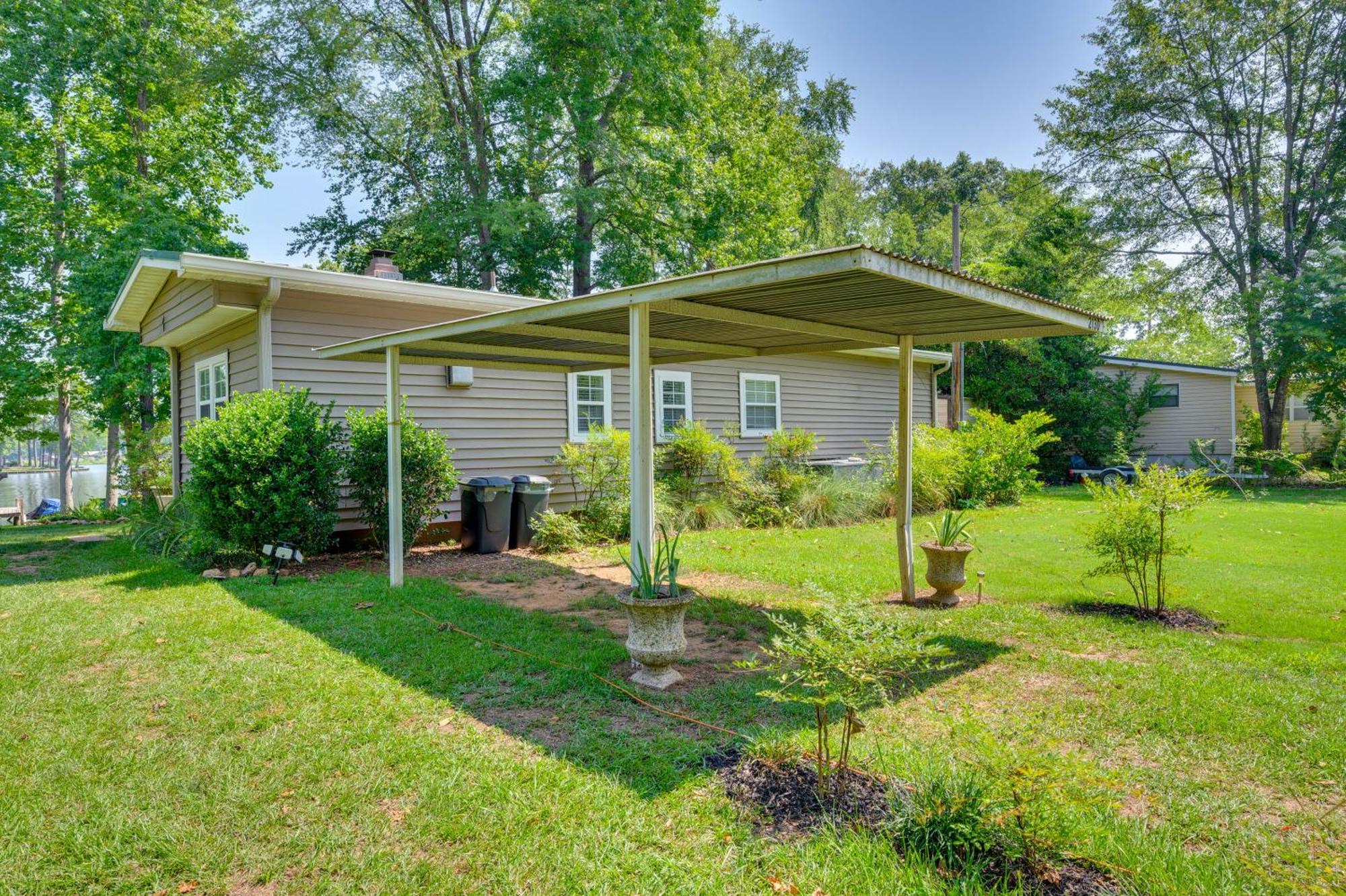 Lake Sinclair Crooked Creek Cottage With Fire Pit! Eatonton Luaran gambar